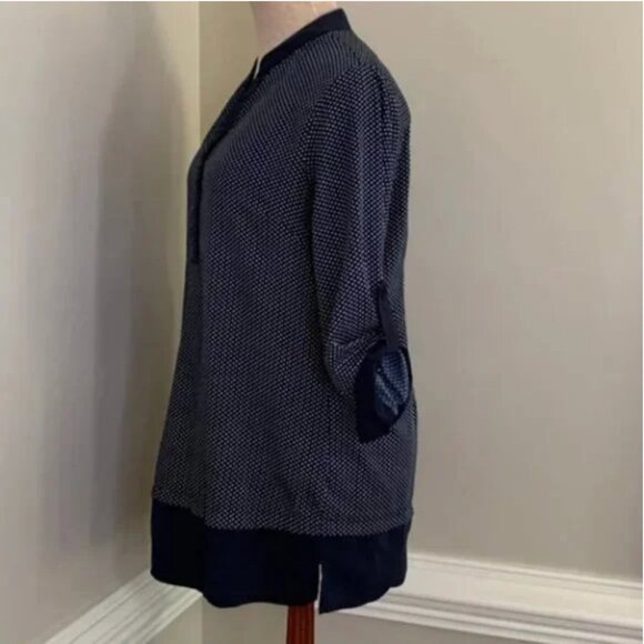 Antilia Femme Navy Blue Print Roll Tab Sleeves Top Size Medium - Picture 4 of 6